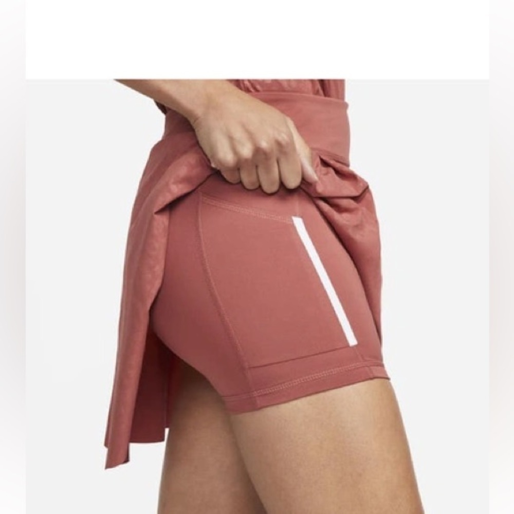 NIKE Women's Dri-fit Club Long Golf Skirt In Red
Size M DO6781-691 size M - Picture 3 of 3